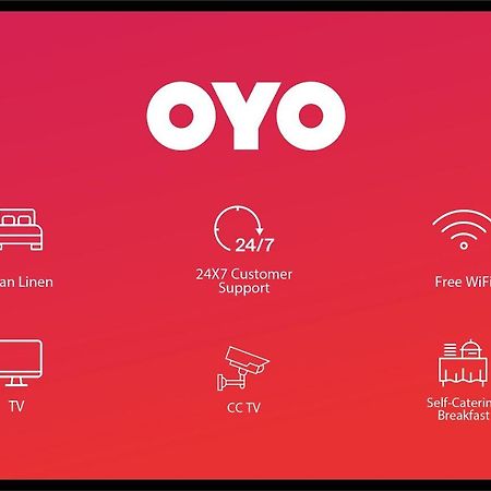 Oyo 22964 Kundan Lawns Hotel Ширди Екстериор снимка